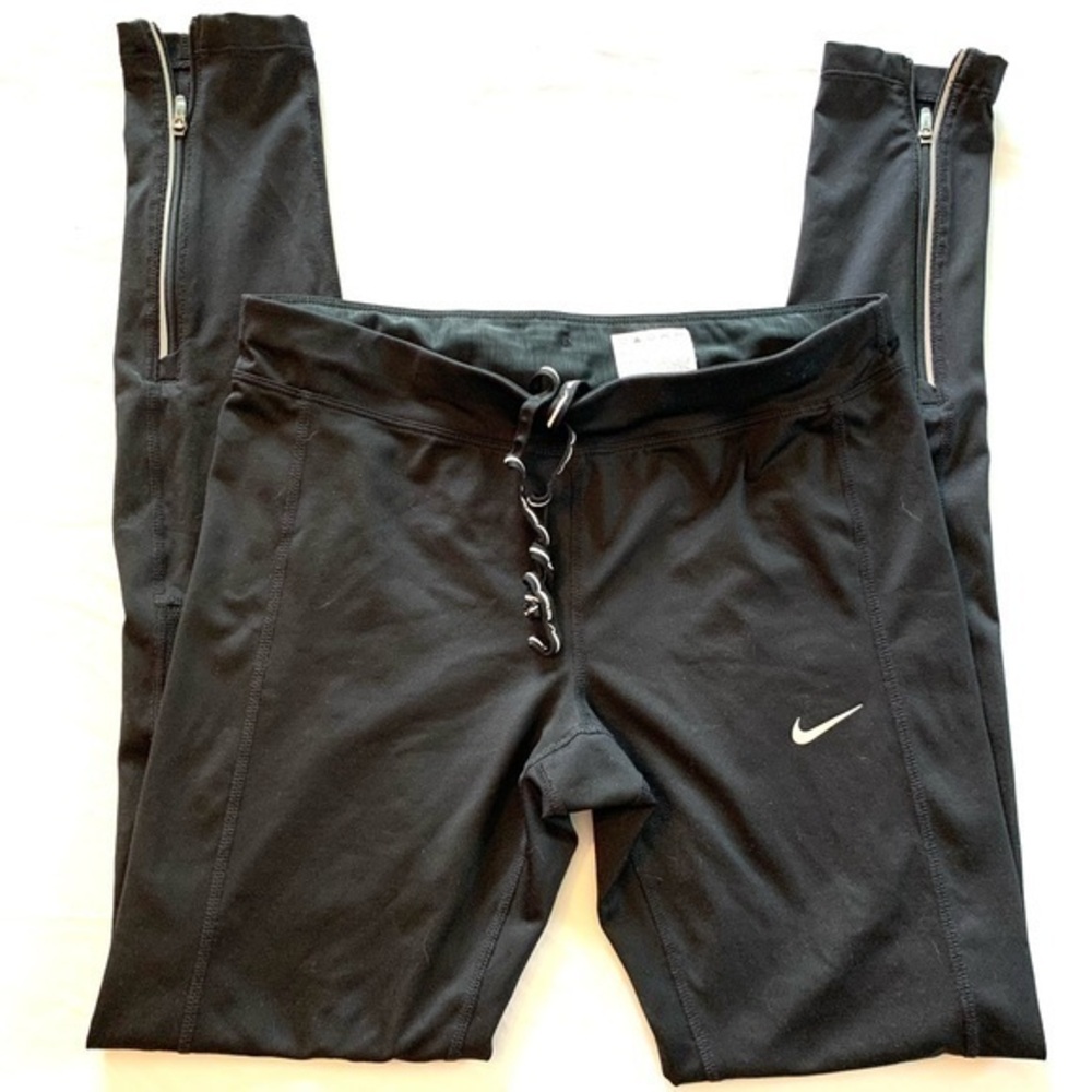 Nike Women's Dri-Fit Leggings Size Medium